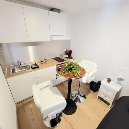 Lägenhet Ribere 3 - 2-room For 4 People, Boulevard De La Grotte *